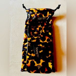 IPhone 13 Pro Loopy case